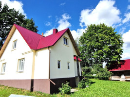 Gera kaina parduodamas renovuotas namas 84 kv.m ploto Utenos raj., Vilučių k. 18