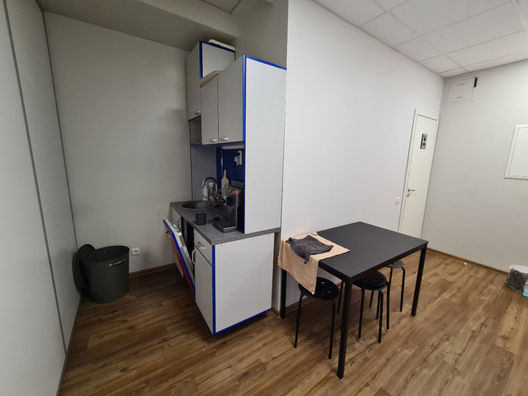Nuomojamos kitos paskirties, paslaugų, prekybos, sandėliavimo patalpos Savanorių pr., Eiguliai, Kauno m., Kauno m. sav., 137 m2 ploto 5