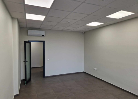 Nuomojamos  patalpos Kulautuvos g., Vilijampolė, Kauno m., Kauno m. sav., 260 m2 ploto