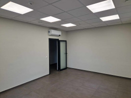Nuomojamos  patalpos Kulautuvos g., Vilijampolė, Kauno m., Kauno m. sav., 260 m2 ploto 23