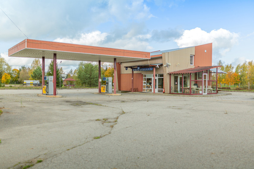 Parduodamos administracinės, gamybinės, kitos paskirties, maitinimo, paslaugų, prekybos, sandėliavimo patalpos Rygos g., Gataučių k., Joniškio r. sav., 131.48 m2 ploto 5