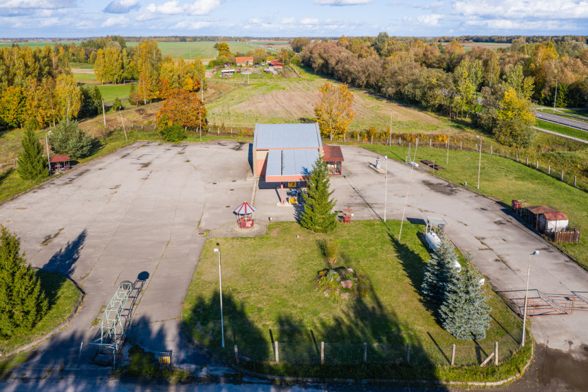 Parduodamos administracinės, gamybinės, kitos paskirties, maitinimo, paslaugų, prekybos, sandėliavimo patalpos Rygos g., Gataučių k., Joniškio r. sav., 131.48 m2 ploto 20