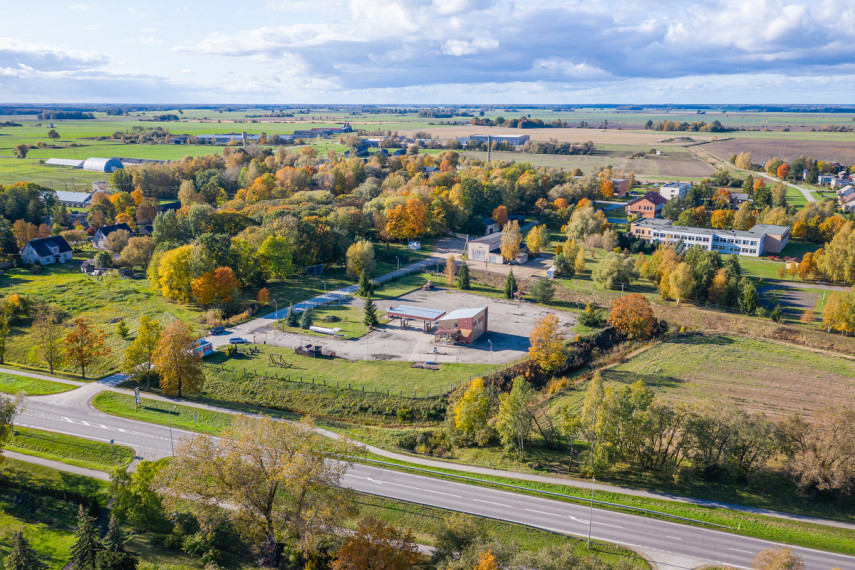 Parduodamos administracinės, gamybinės, kitos paskirties, maitinimo, paslaugų, prekybos, sandėliavimo patalpos Rygos g., Gataučių k., Joniškio r. sav., 131.48 m2 ploto 25