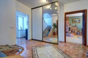 Parduodamas namas Liškiavos g., Antakalnis, Vilniaus m., Vilniaus m. sav., 287.00 m² ploto 5 kambariai 8