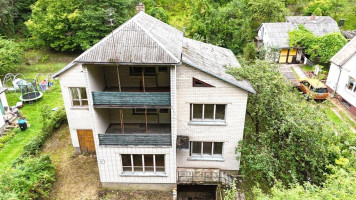 Parduodamas namas Medžiotojų g., Anykščių m., Anykščių r. sav., 208.62 m² ploto 5 kambariai 3