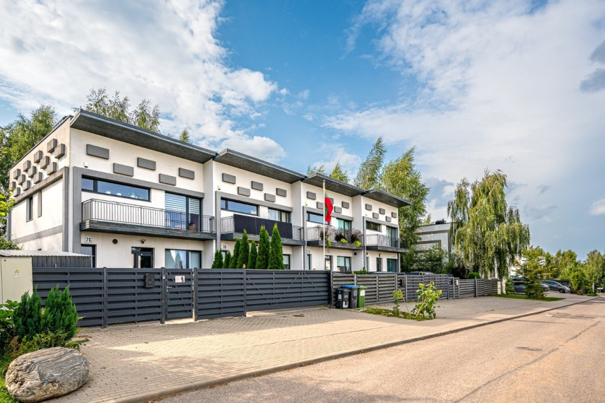 Parduodamas namas Valdemaro Čarneckio g., Pavilnys, Vilniaus m., Vilniaus m. sav., 142 m2 ploto, 2 aukštai 25