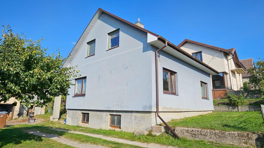Parduodamas namas Domantonių g., Alytus I, Alytaus m., Alytaus m. sav., 99.00 m² ploto 3 kambariai 3