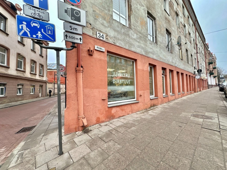 Nuomojamos administracinės, kitos paskirties, paslaugų, prekybos patalpos Pylimo g., Senamiestis, Vilniaus m., Vilniaus m. sav., 152.41 m2 ploto 3
