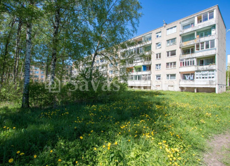 Parduodamas butas Respublikos g., Naujosios Akmenės m., Akmenės r. sav., 61.2 m2 ploto, 3 kambariai
