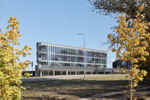Nuomojamos administracinės, paslaugų, prekybos patalpos Senosios Pilaitės kelias, Pilaitė, Vilniaus m., Vilniaus m. sav., 98.74 m2 ploto 24
