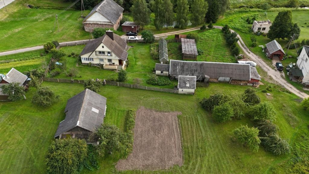 Parduodamas namas Naujo Strūnaičio k., Švenčionių r. sav., 146.92 m² ploto 5 kambariai 24