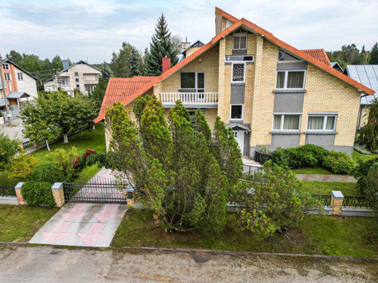 Parduodamas namas Samanynės g., Vaivados, Panevėžio m., Panevėžio m. sav., 402.56 m² ploto 6 kambariai 7