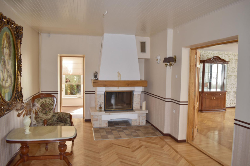 Parduodamas namas Samanynės g., Vaivados, Panevėžio m., Panevėžio m. sav., 402.56 m² ploto 6 kambariai 8
