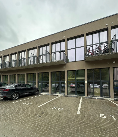 Parduodamos administracinės, gamybinės, kitos paskirties, paslaugų, prekybos, sandėliavimo patalpos Geležinio Vilko g., Šnipiškės, Vilniaus m., Vilniaus m. sav., 33.49 m2 ploto 1