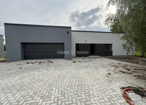 Parduodamas namas Bokšto g., Bubių k., Šiaulių r. sav., 142.7 m2 ploto, 1 aukštai