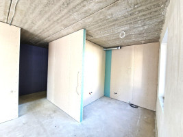 PARDUODAMAS BUTAS NAUJAME, IŠSKIRTINĖS KOKYBĖS NAME, UTENOS CENTRE 9