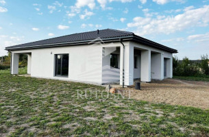 Parduodamas namas Gargždų m., Klaipėdos r. sav., 142.49 m² ploto 4 kambariai 2