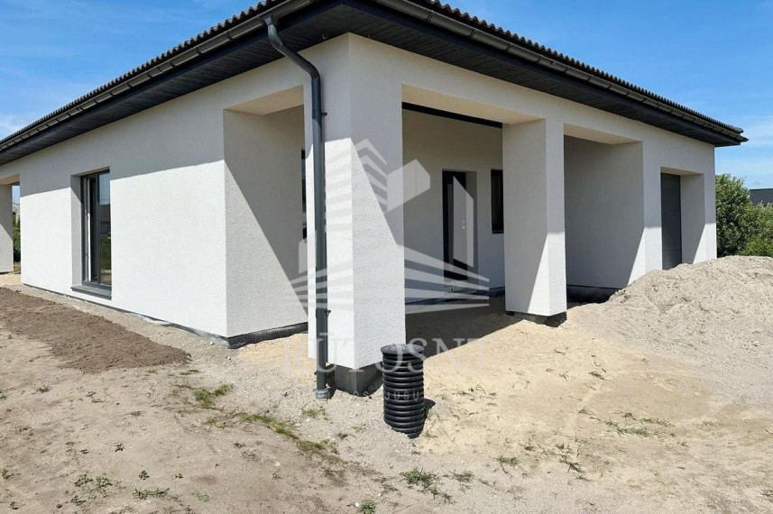 Parduodamas namas Gargždų m., Klaipėdos r. sav., 142.49 m² ploto 4 kambariai 3