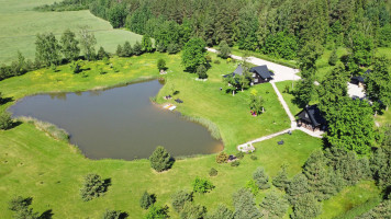 Parduodamas namas Abukauskinės k., Panevėžio r. sav., 215 m² ploto 6 kambariai 4