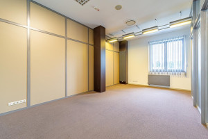 Nuomojamos administracinės, paslaugų, prekybos patalpos Savanorių pr., Žaliakalnis, Kauno m., Kauno m. sav., 32.85 m2 ploto 3