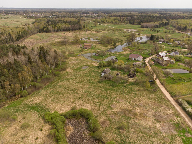Parduodamas  sklypas Vilkiškių g., Vilkiškių k., Vilniaus r. sav., 820 a ploto 2