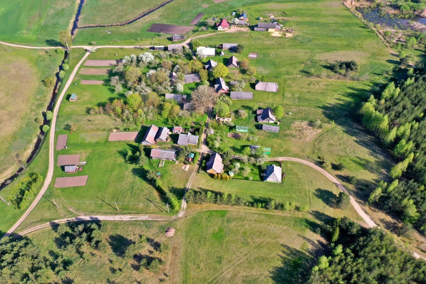 Parduodamas namas Melninkų k., Ignalinos r. sav., 70.84 m2 ploto, 1 aukštai 27