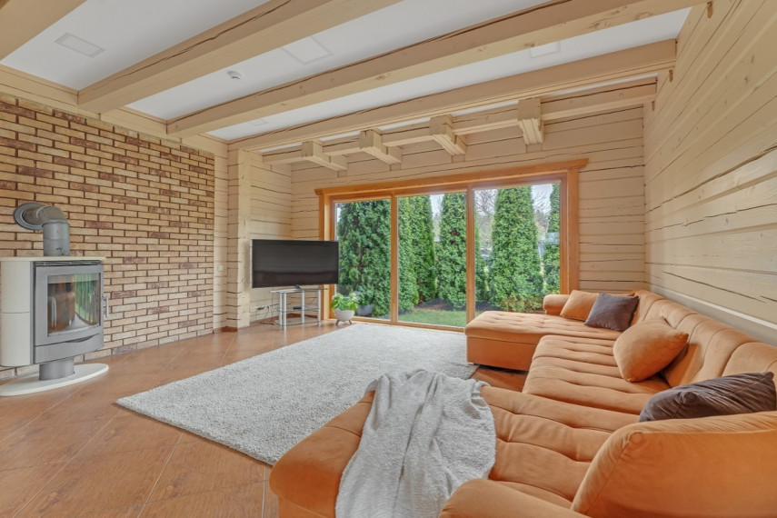 Parduodamas namas Kaimynų g., Radžiulių k., Vilniaus r. sav., 156.42 m2 ploto, 2 aukštai 1