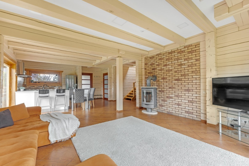 Parduodamas namas Kaimynų g., Radžiulių k., Vilniaus r. sav., 156.42 m2 ploto, 2 aukštai 4
