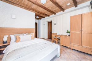 Parduodamas namas Ežero g., Klykių k., Utenos r. sav., 763.87 m2 ploto, 2 aukštai 8