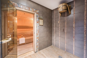 Parduodamas namas Ežero g., Klykių k., Utenos r. sav., 763.87 m2 ploto, 2 aukštai 18