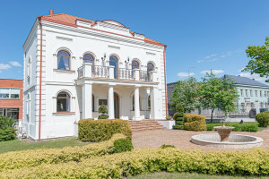 Parduodamos administracinės patalpos Maironio g., Kupiškio m., Kupiškio r. sav., 266 m2 ploto 2