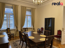 Nuomojamas nuostabus prestižinis butas šv.Mykolo g., Senamiestyje, Vilniuje, 147 kv.m ploto, 5 kambariai 1