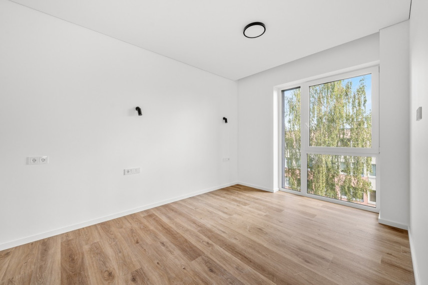 Parduodamas butas Laisvės pr., Šeškinė, Vilniaus m., Vilniaus m. sav., 77.88 m2 ploto, 3 kambariai 4