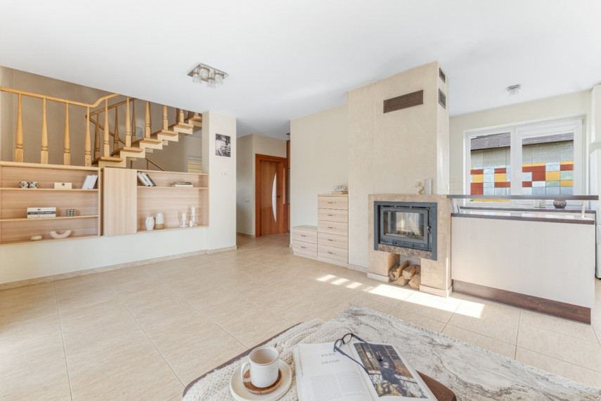 Parduodamas namas Aukštuolės g., Vilkiškių k., Vilniaus r. sav., 127.56 m2 ploto, 2 aukštai 3