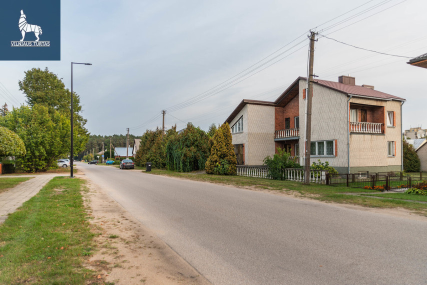 Parduodamas namas Perlojos g., Alytaus m., Alytaus m. sav., 267.91 m2 ploto, 3 aukštai 2