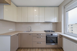 Parduodamas butas Medvėgalio g., Aukštieji Šančiai, Kauno m., Kauno m. sav., 80.57 m² ploto 4 kambariai 14