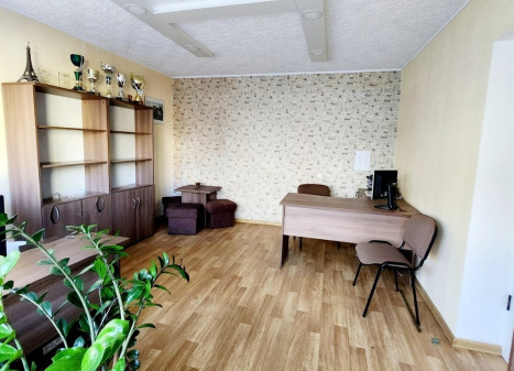 Parduodamas butas Vytauto g., Prienų m., Prienų r. sav., 66.28 m2 ploto, 3 kambariai