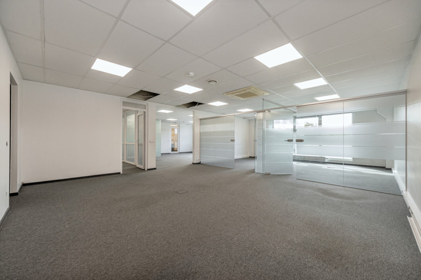 Nuomojamos administracinės patalpos Dariaus ir Girėno g., Naujininkai, Vilniaus m., Vilniaus m. sav., 135 m2 ploto 13
