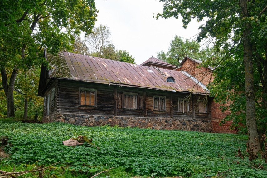 Parduodamas namas Ežero g., Kurėnų k., Ukmergės r. sav., 377.76 m2 ploto, 1 aukštai 7