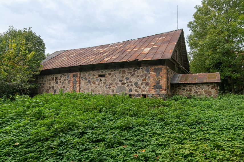 Parduodamas namas Ežero g., Kurėnų k., Ukmergės r. sav., 377.76 m2 ploto, 1 aukštai 9