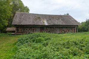 Parduodamas namas Ukmergės r. sav., Kurėnų k., Ežero g., 377.76 m2 ploto, 1 aukštai 18