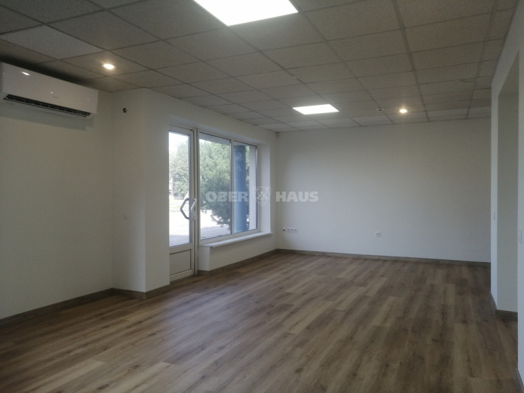 Nuomojamos administracinės patalpos Šermukšnių g., Centras, Klaipėdos m., Klaipėdos m. sav., 88 m2 ploto 1