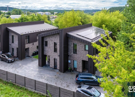 Parduodamas namas Miškinių g., Vilniaus m., Vilniaus m. sav., 135.6 m2 ploto, 2 aukštai