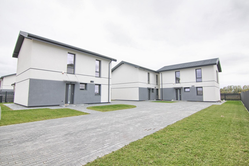 Parduodamas namas Tujų g., Vijolių k., Šiaulių r. sav., 90.00 m² ploto 3 kambariai 1