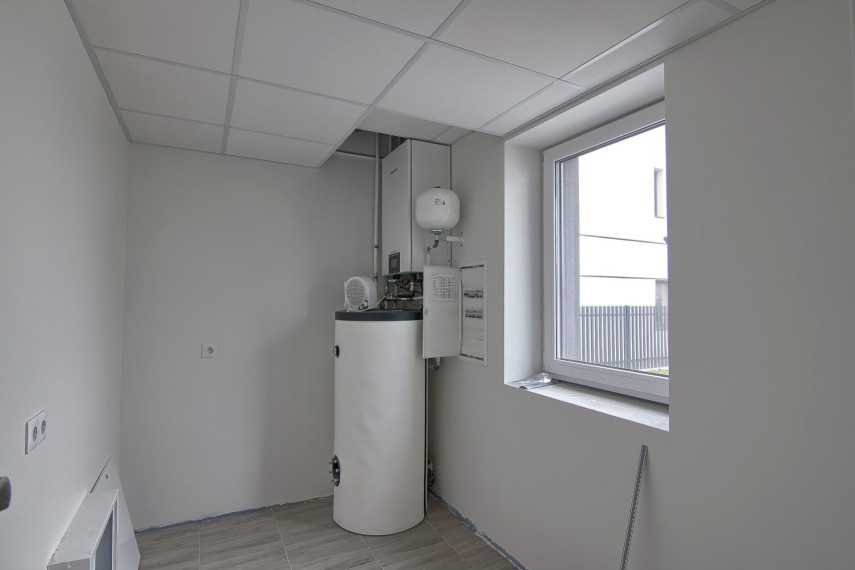 Parduodamas namas Tujų g., Vijolių k., Šiaulių r. sav., 90.00 m² ploto 3 kambariai 6