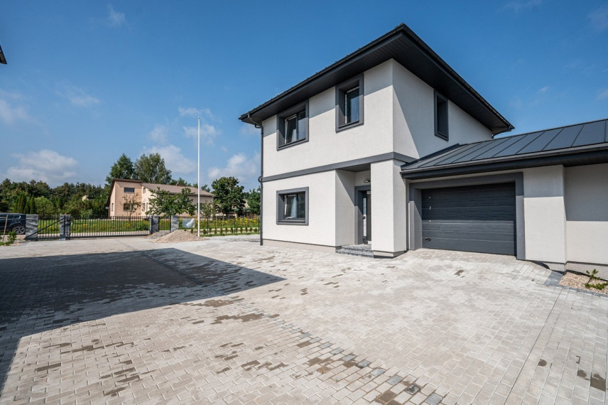Parduodamas namas Mėtų g., Bajorų k., Vilniaus r. sav., 151 m2 ploto, 2 aukštai 2