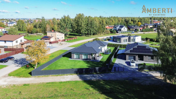 Parduodamas namas Lizdeikos g., Pabaliai, Šiaulių m., Šiaulių m. sav., 163.76 m² ploto 4 kambariai 6