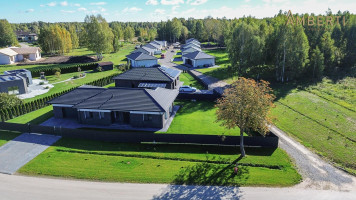 Parduodamas namas Lizdeikos g., Pabaliai, Šiaulių m., Šiaulių m. sav., 163.76 m² ploto 4 kambariai 7