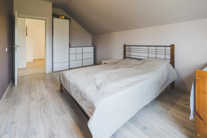 Parduodamas namas Varnakos g., Jaugeliškių k., Jonavos r. sav., 664.08 m² ploto 4 kambariai 9