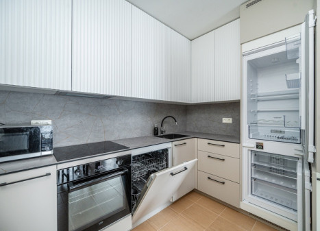 Nuomojamas butas Šeškinės g., Šeškinė, Vilniaus m., Vilniaus m. sav., 51 m2 ploto, 2 kambariai